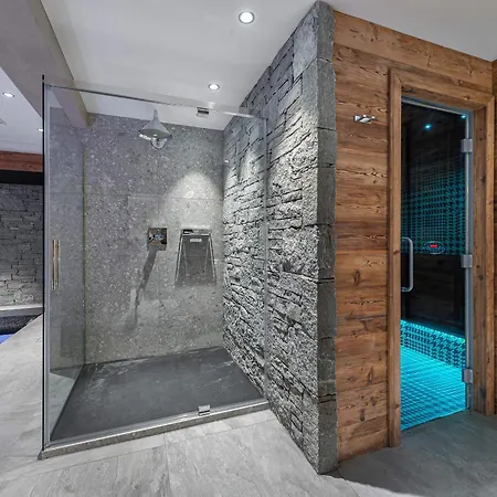 Neuf Au Mont D'arbois Avec Piscine, Hammam, Et Chef Cuisinier - Fr-1-569-92 Chalet Megeve